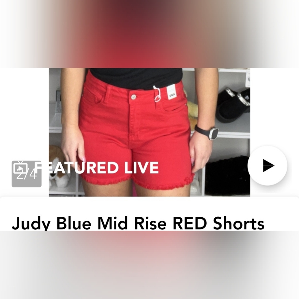 Judy Blue, NWT red shorts